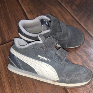 Puma toddler sneakers